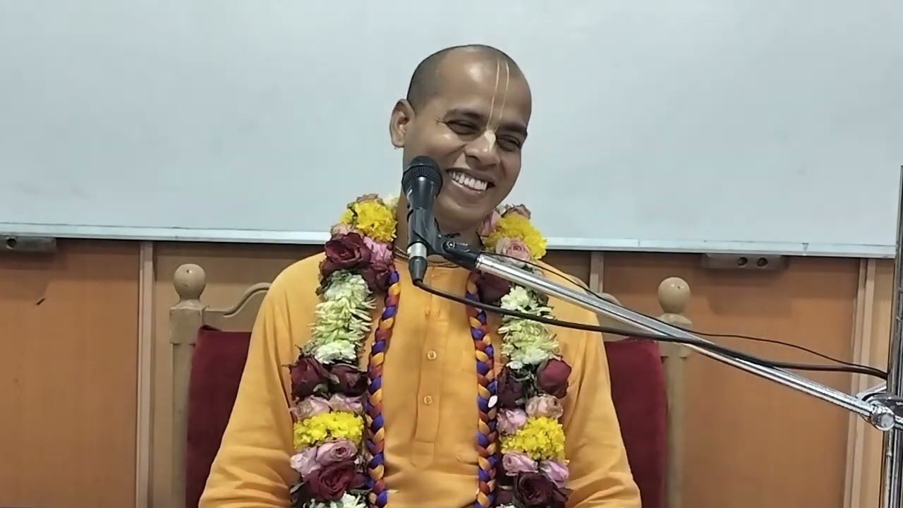  कृष्ण भगवान के बिना कहीं आनंद नहीं। _ || HG Raghupati VishnuDas Prabhuji ||