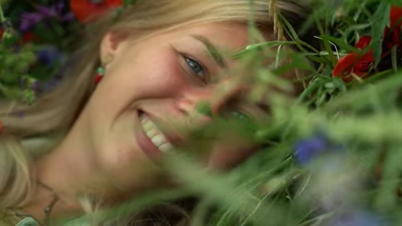 🌞 Lotte Walda - Language Of The Sun (Official Video) 🌞
