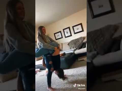 بنات سعوديات ممحونات يارب والحركـــــات 