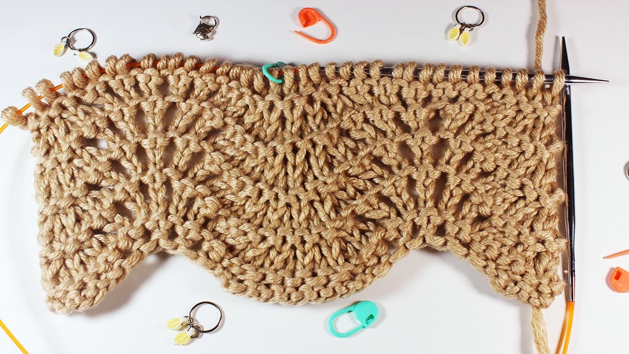 تريكو غرزة المروحة او الريشة/نقشات تريكو __ knitting the feather and fan lace stitch