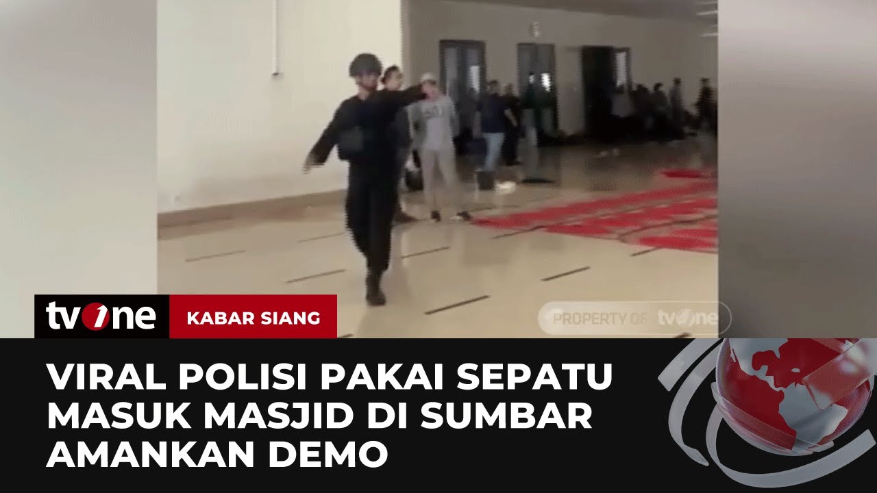 Video Polisi Masuk Masjid Pakai Sepatu Viral! | Kabar Siang tvOne
