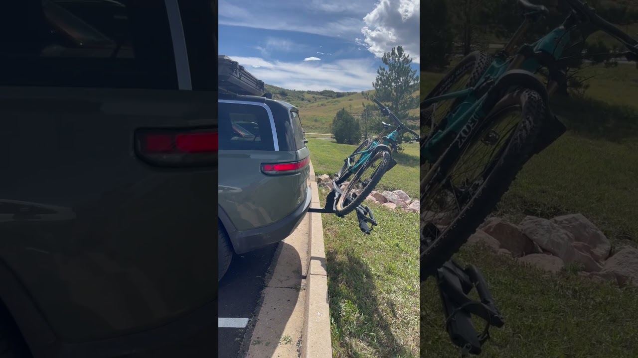 Rivian R1S Split Tailgate works perfectly with the Kuat NV bike rack! 