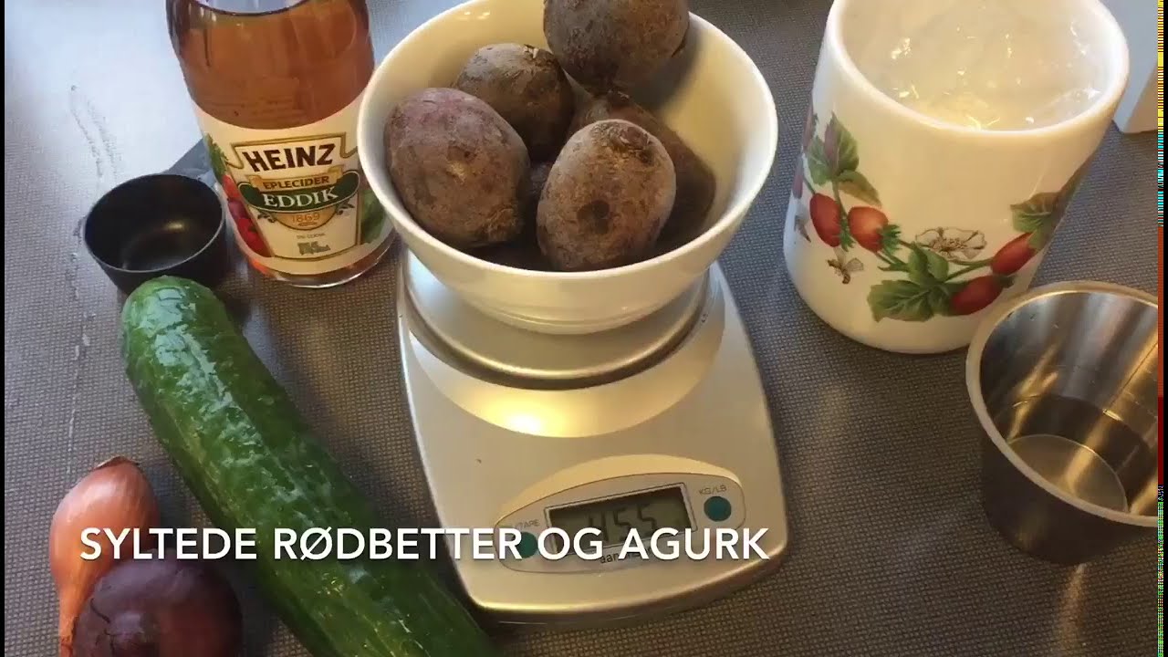 [KOKEBOKEN] Syltede rødbeter og agurk - YouTube