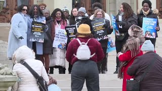 Mothering Justice fights to protect minimum wage and sick time amid legislative challenges