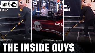Chuck Broke Out The Broom After Nuggets-Lakers Game 3 🧹🤣 | NBA on TNT Resimi