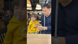 Dad will do everything for his daughter to win 🥰😍 LeoNata family #shorts TikTok #baby