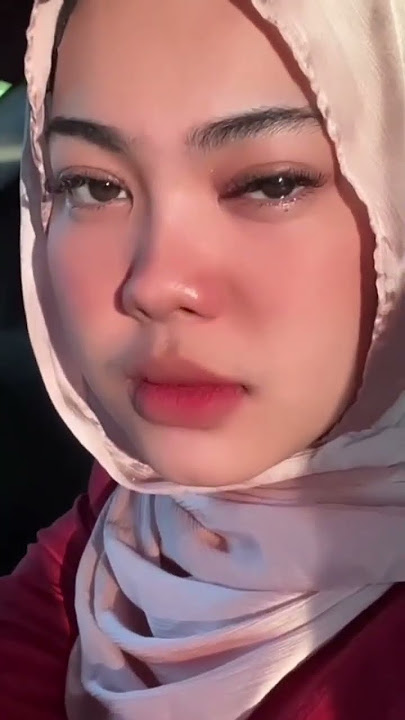 cewek cantik katanya ingusan #cewekcantik #onowaeberkah #pilek #bersin #feedshorts #status