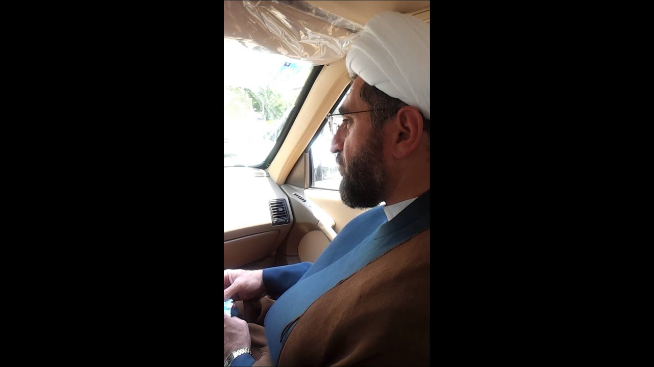 ميثم التمار يقلد مصطفى اسماعيل واحمد نعينع يصفق له