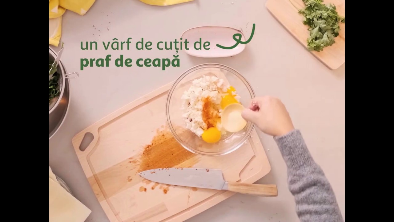 Reteta - Placinta cu spanac si branza feta video to gif