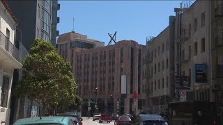 Celebrity Twitter "X" sign removed Wealth