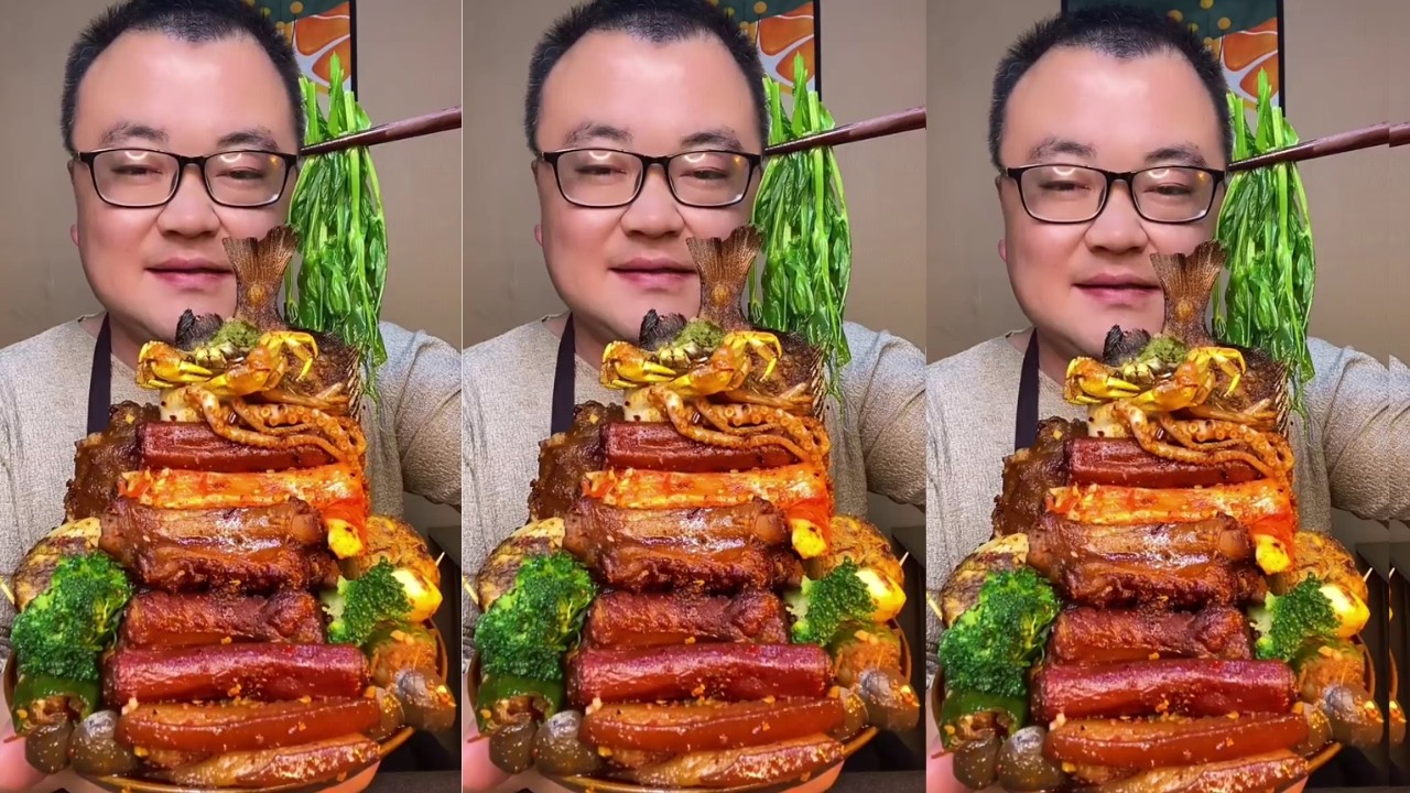 Rural Home Style ASMR Enjoying Braised Pork Ribs and Pork Belly Eating Show