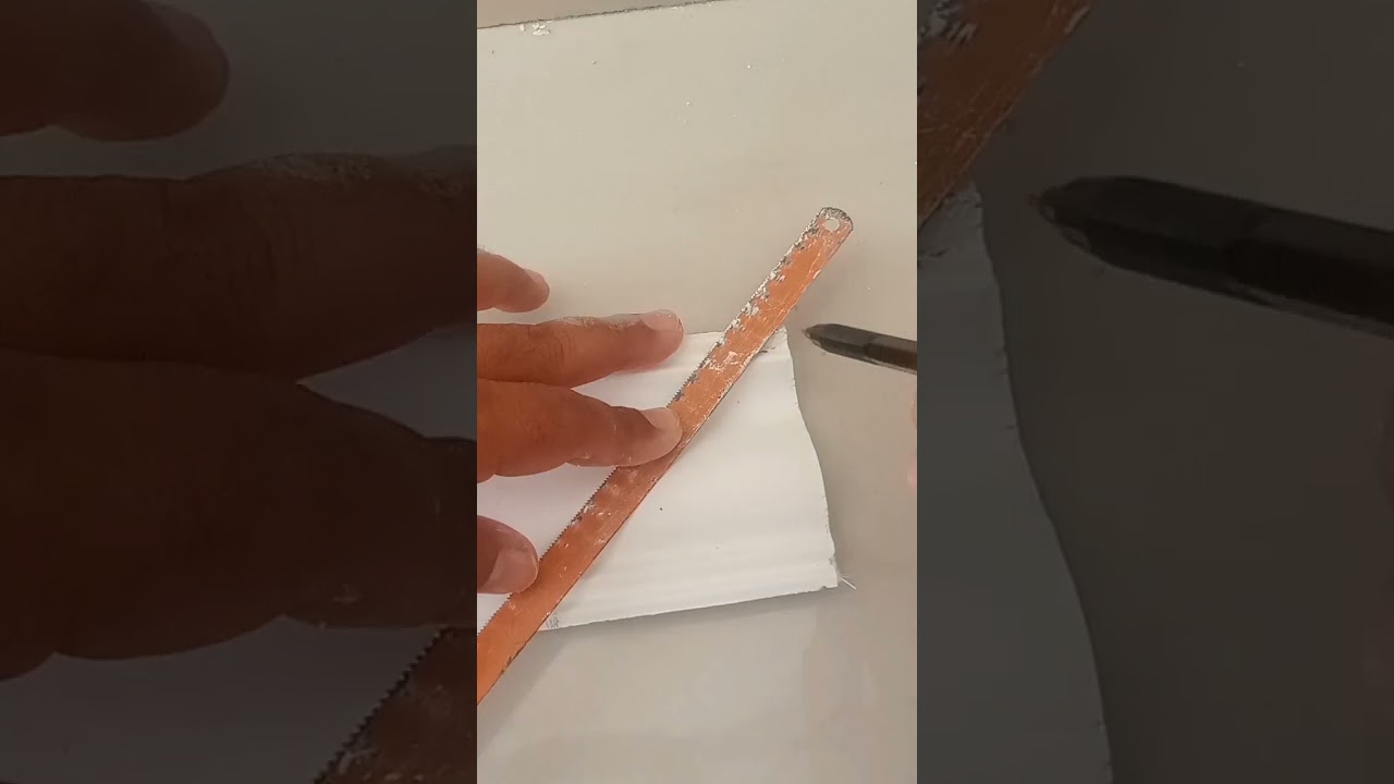 Cara menyambungkan Lis di sudut tanpa menggunakan penggaris siku 