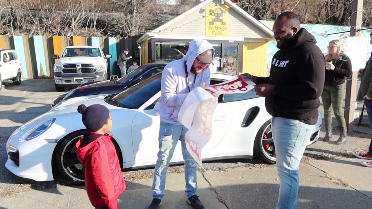 Cincinnati Cars and Coffee Turns Into Toys for Tots Drive YouTube