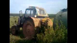 Срущий Трактор