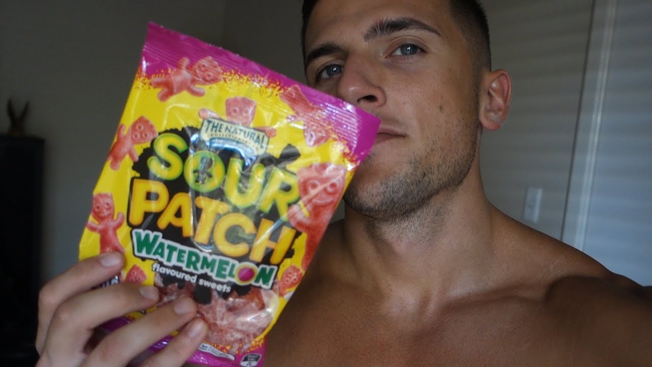 NO LEG EXTENSIONS! 🙁 Road to the Arnold Classic - (Ep. 4)