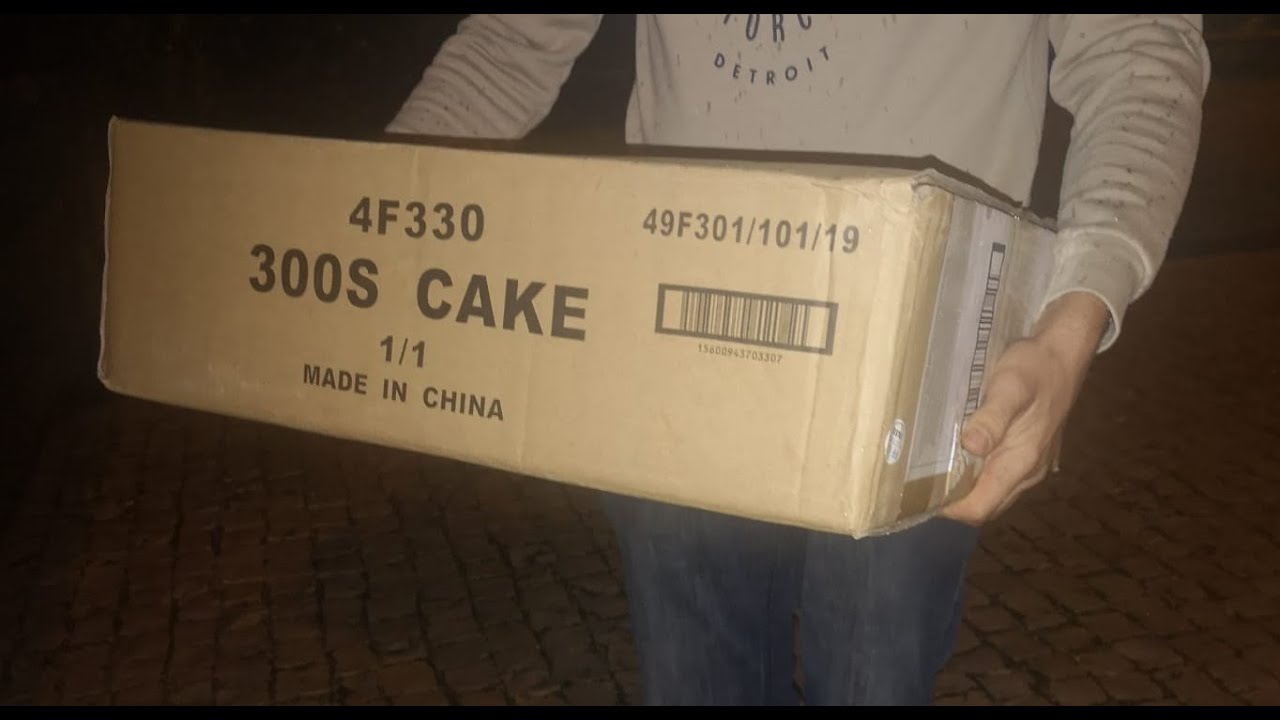 BATERIA 300 SHOTS ASSORTED EFFECTS - 4F330