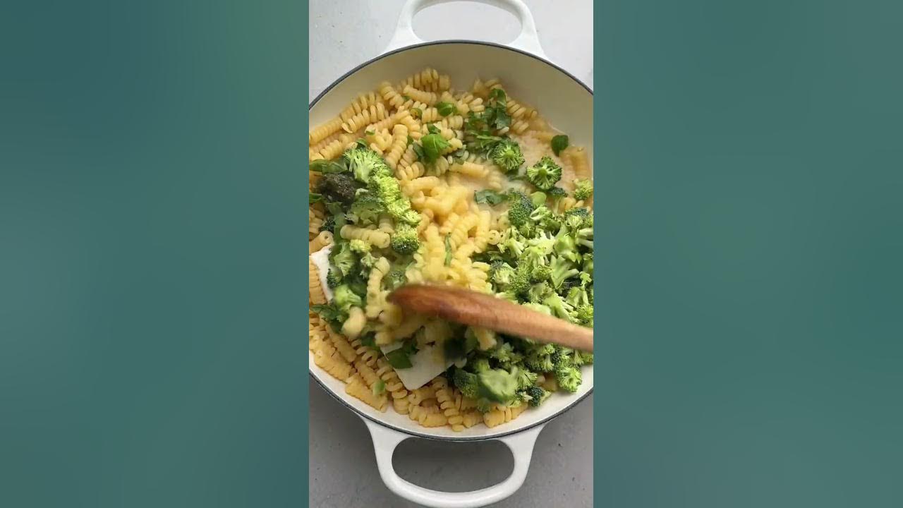 One Pan Pasta - FeelGoodFoodie