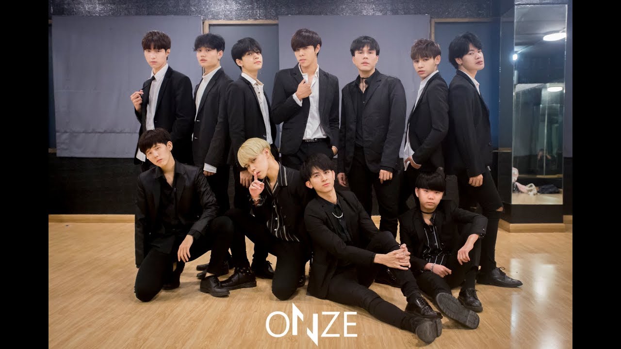 Wanna One (워너원) - 활활 (Burn It Up) dance cover by ONZE from Thailand