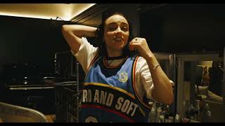 Billie EIlish - Hit Me Hard And Soft (The Tour Live in 3D) [4K 60FPS UPSCALE] screenshot 1