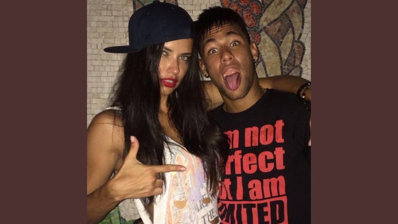 Watch ESPECTRO on YouTube Watch ESPECTRO on YouTube