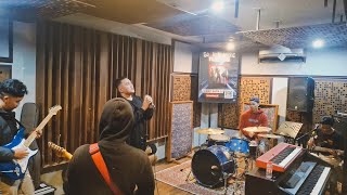 Download lagu Separuh Nafas - Dewa 19