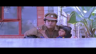 ಪುಟ್ಟ ಮಗಳನ್ನು ಪೊಲೀಸರಿಂದ ಬಚಾವ ಮಾಡಲು ಪೊಲೀಸ್ ವೇಷ ಧರಿಸಿದ ಶಿವರಾಜಕುಮಾರ್ - Andaman Kannada Movie Part 5