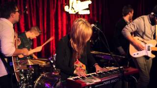 Kopecky Family Band - The Glow a Do512 Lounge Session
