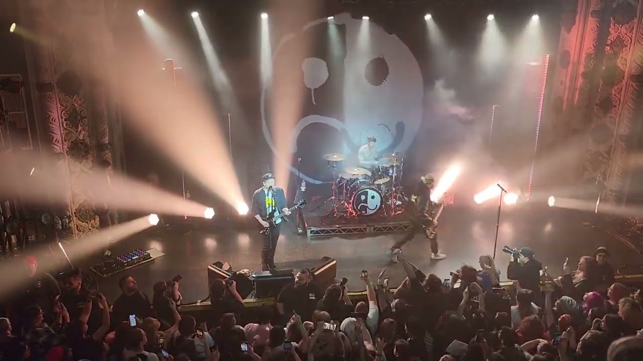 Love from the Other side - Fall Out Boy @ The Metro 1.25.23