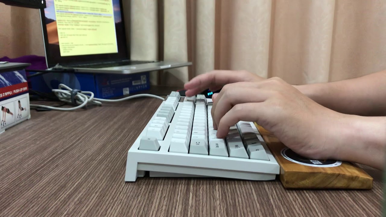[RealForce R2 Variable] - Topre - Sound test with typing at 70WPM
