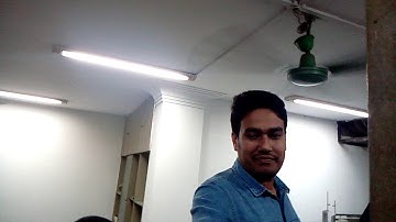 Experiment : Flow through a venturi flume.