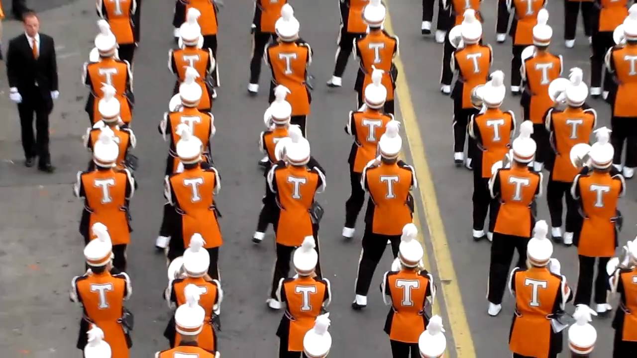 The Pride of the Southland Band Salute to the Hill TN v Bama 2010 - YouTube