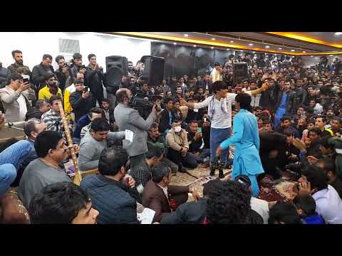 تشکر از حاجی صاحب رنگین و حاجی صاحب فیروز حاجی فرید که بنده زلمی شولگری را تشویق کردند