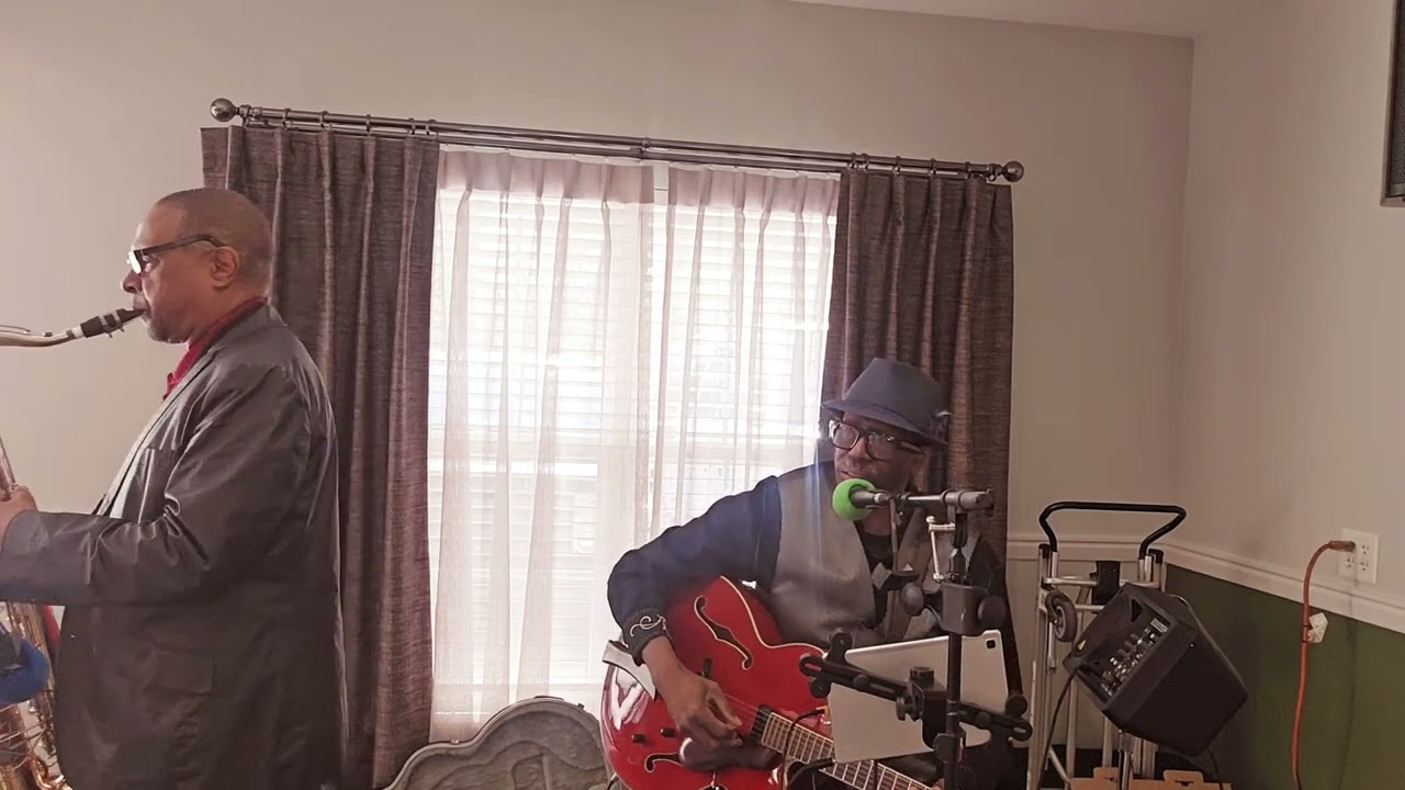 Mike Payne and Mike Hudson live