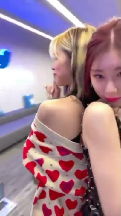 Gas me up #ryujin # chaeryoung #itzy