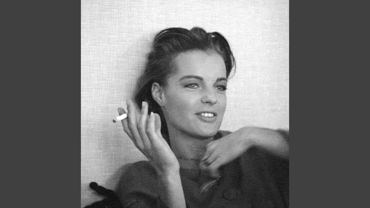 Guarda Romy su YouTube Guarda Romy su YouTube