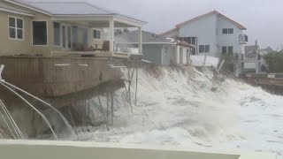 Beachside homes crumble after Hurricane Nicole rips through