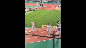 Khi ngại nhưng bạn mắc nhảy kiểu: #TEMPEST #HANBIN