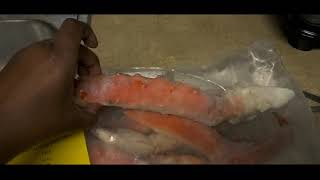 Colossal King crab legs unboxing video *first time purchase*