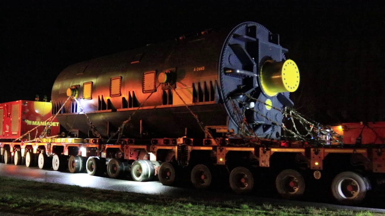 Convoi exceptionnel Mammoet, une livraison de 395 T