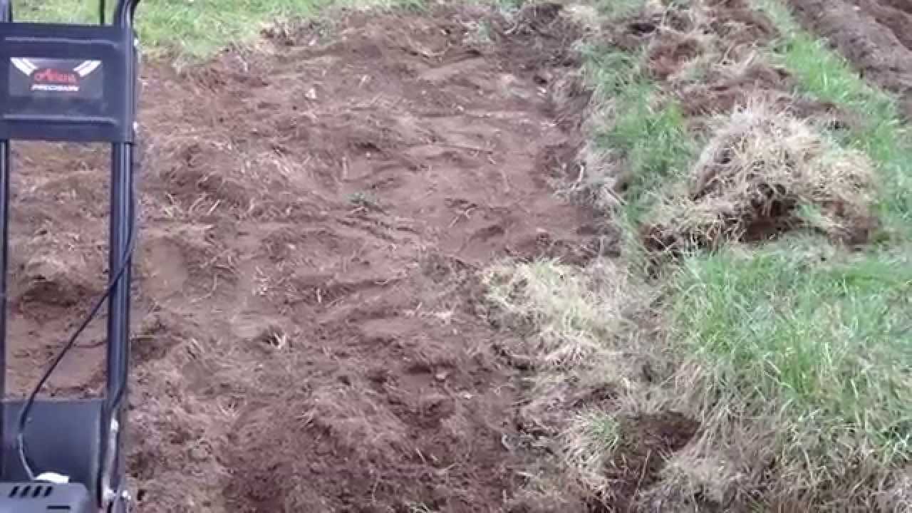 How to Clear Grass with a Shovel YouTube