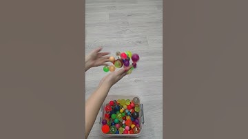 Reverse Video Bouncing Balls