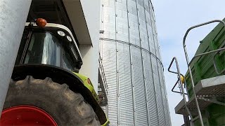 In Der Ernte Mit Der Agravis Westfalen-Hessen.