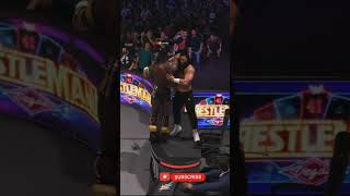 Roman Reigns throws Oba Femi on announce table #romanreigns #obafemi #shorts #wwe2k26 #wwe #trending