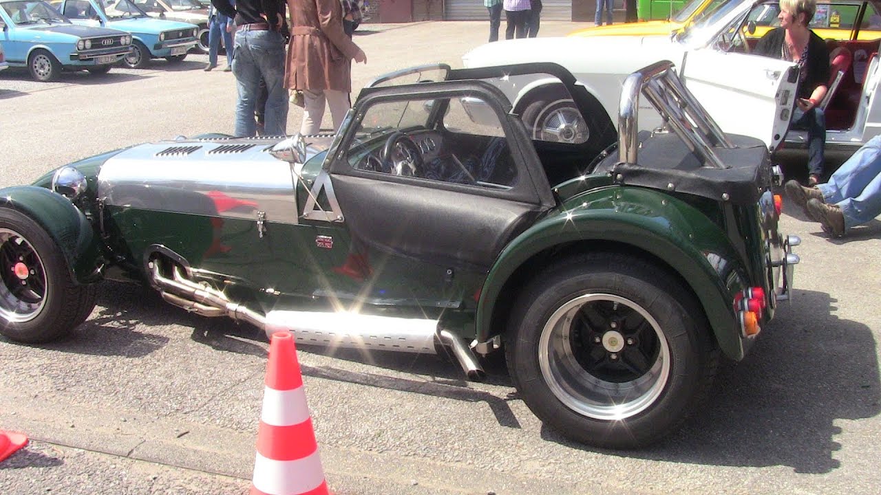 Slideshow Oldtimer Treffen 1.1American English German Italy old cars