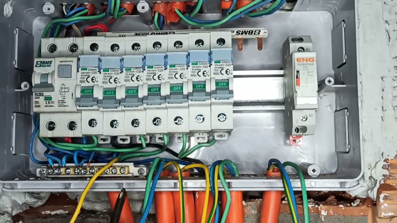 تركيب لوحة القواطع الكهربائية 💡💡Branchement d'un tableau électrique