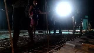 Nagbubuhos Ng Slab Ng Munisipyo Magdamag