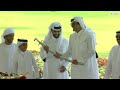 Son Altesse l’Émir couronne les vainqueurs du festival de courses de dromadaires pour ...