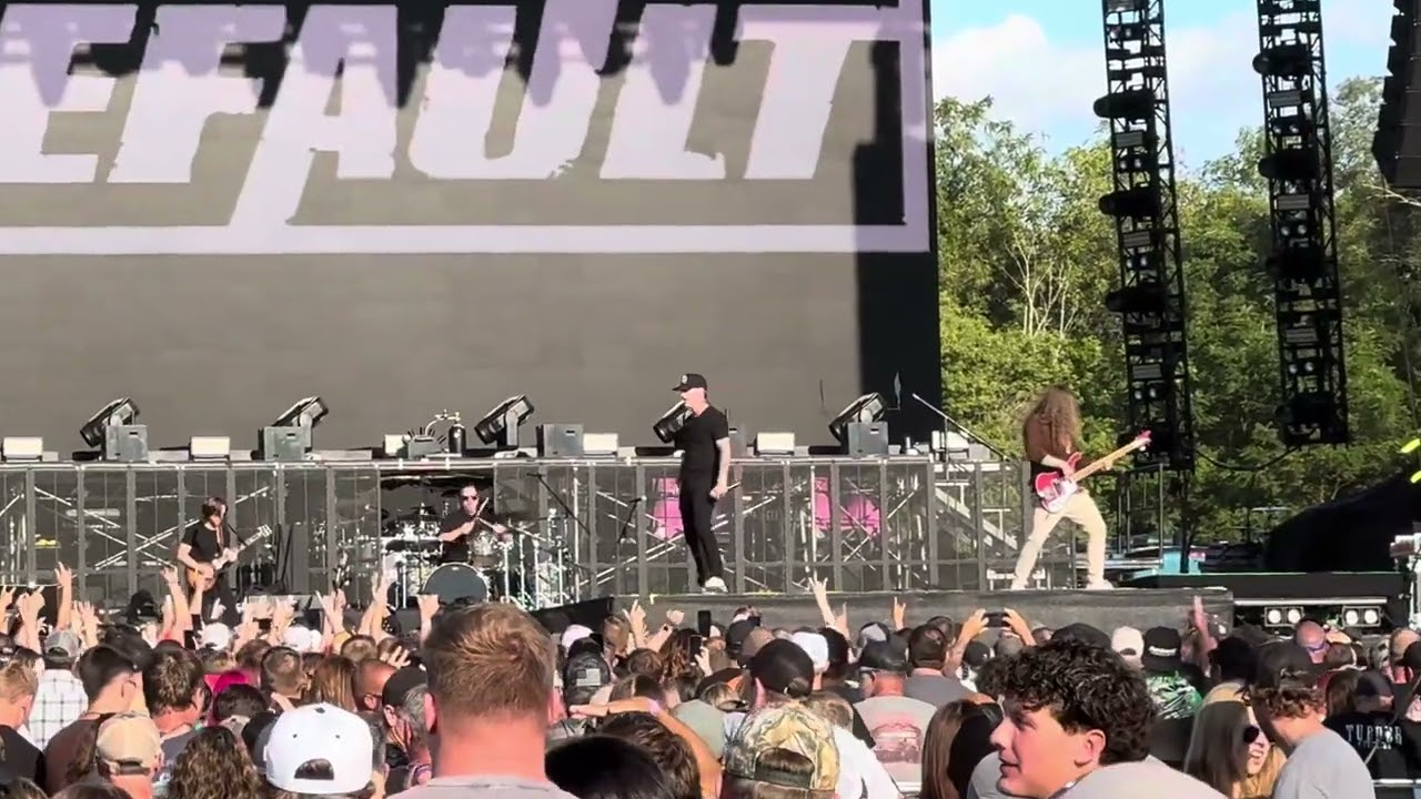 Default - War Pigs (Black Sabbath cover) / Seize the Day LIVE @ Field of Dreams ~ August 31, 2025