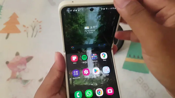 SAMSUNG Galaxy Z Flip 5 Tips: How to Enable or disable Floating Shutter button in the Camera App