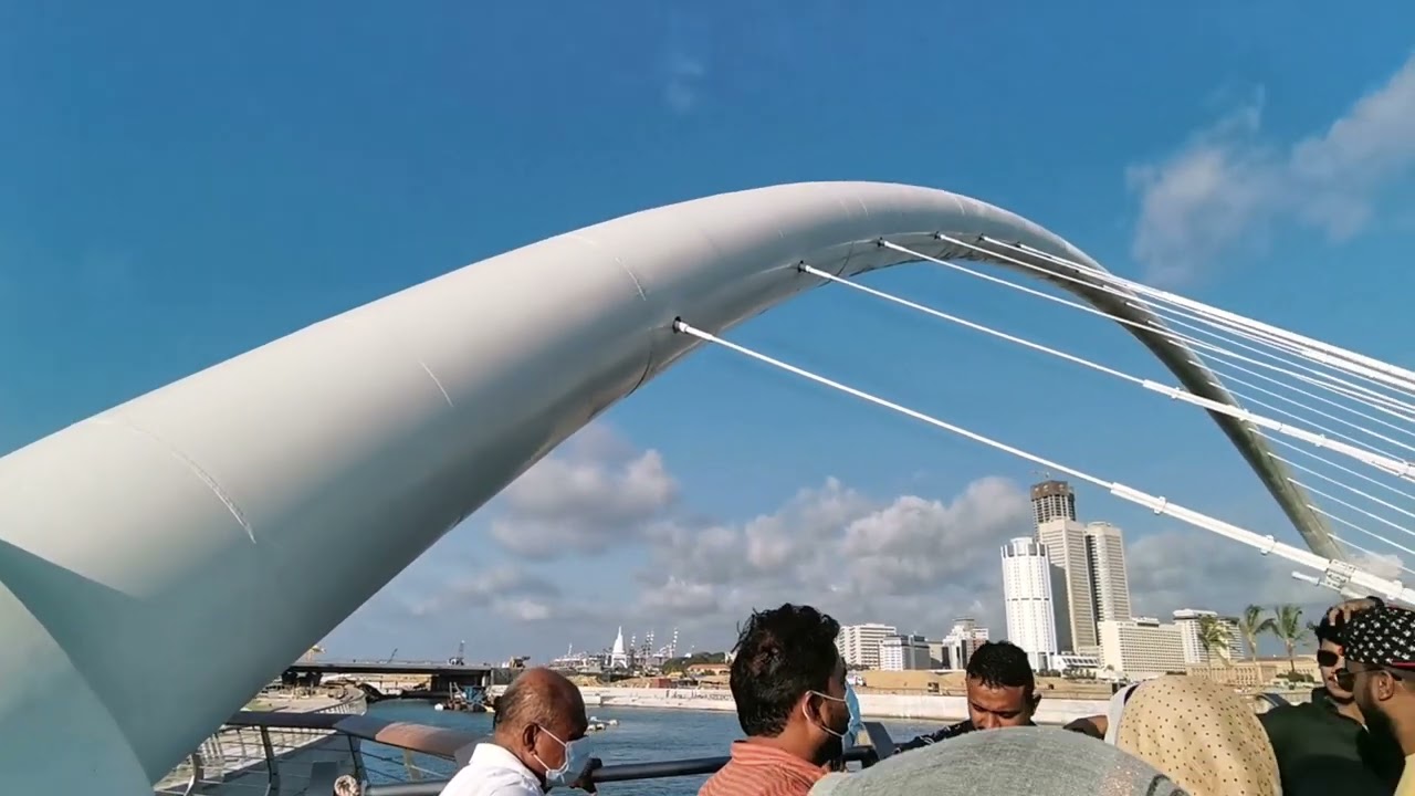 Port city Colombo Marina Promenade walking tour galleface beach hotel  Riverside bakery tourism